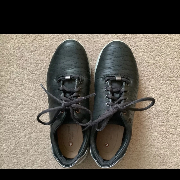Women's Black Shoes Clarks Unstructured Size 10 New - Picture 4 of 5